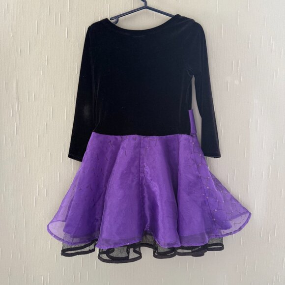 Girl's Bonnie Jean size 4 velvet and Purple toole dress. - Picture 3 of 3